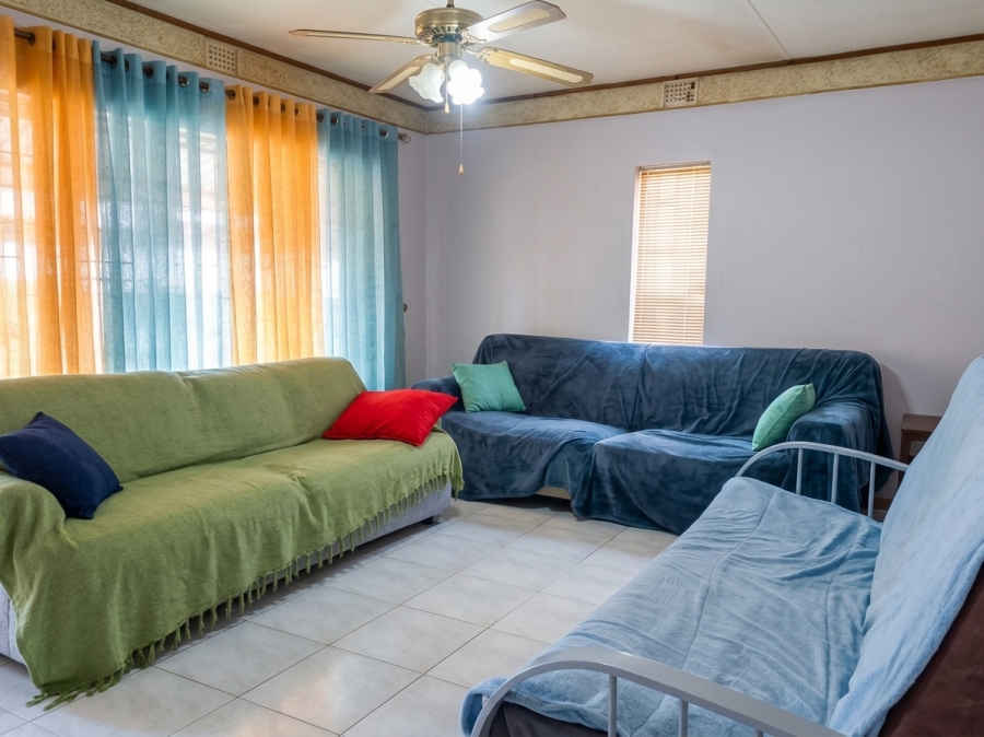 3 Bedroom Property for Sale in Geelhoutpark North West